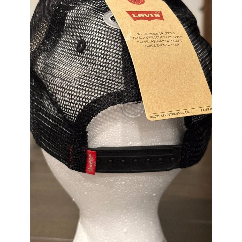 Levis Kids Black Trucker Hat Snapback Mesh Logo Patch Rope Cap 8685-023